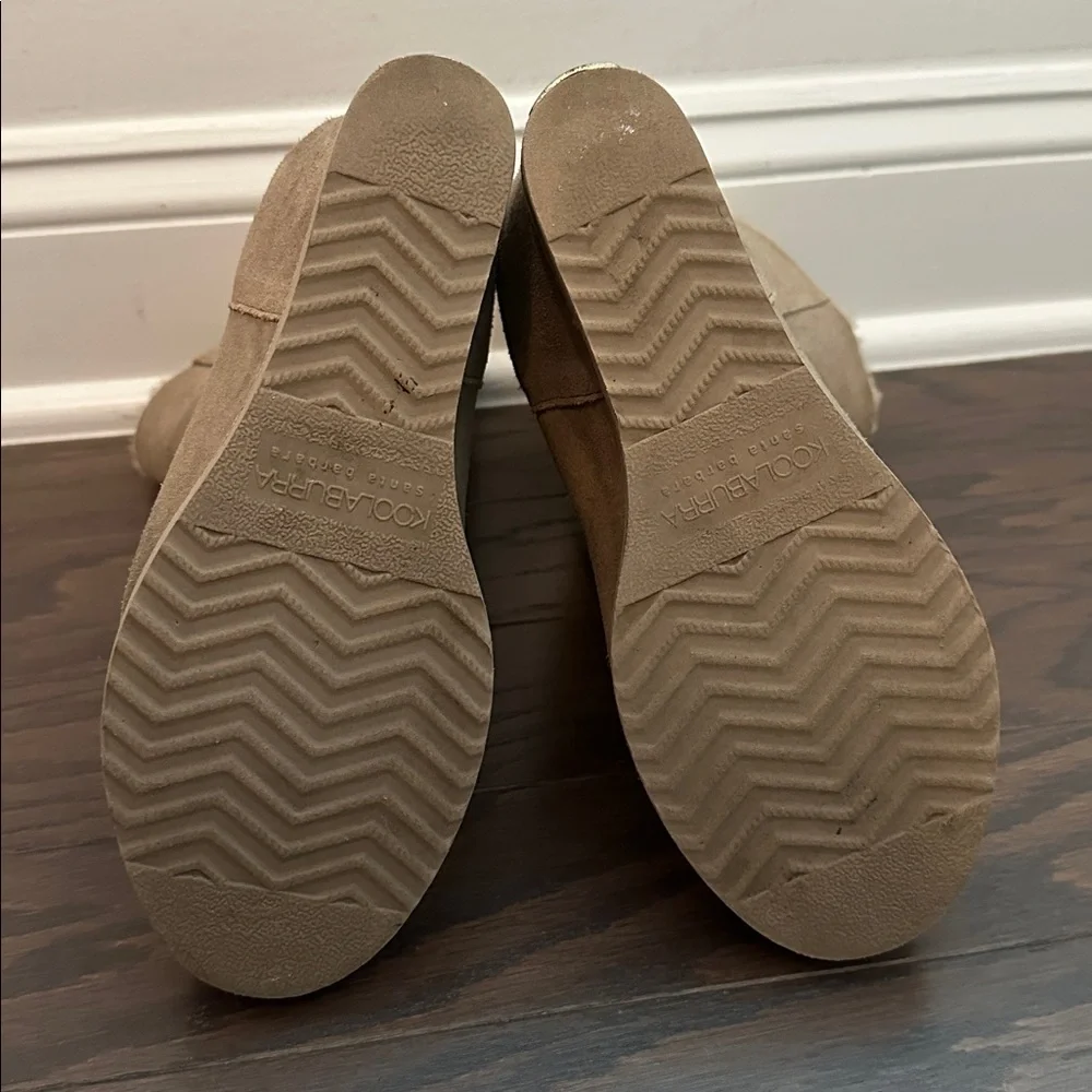 Rare Koolaburra suede wedge booties - Picture 6 of 7